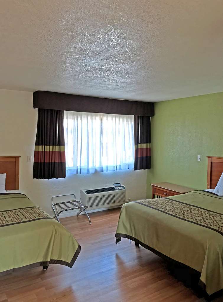 Americas Best Value Inn Visalia Habitación foto